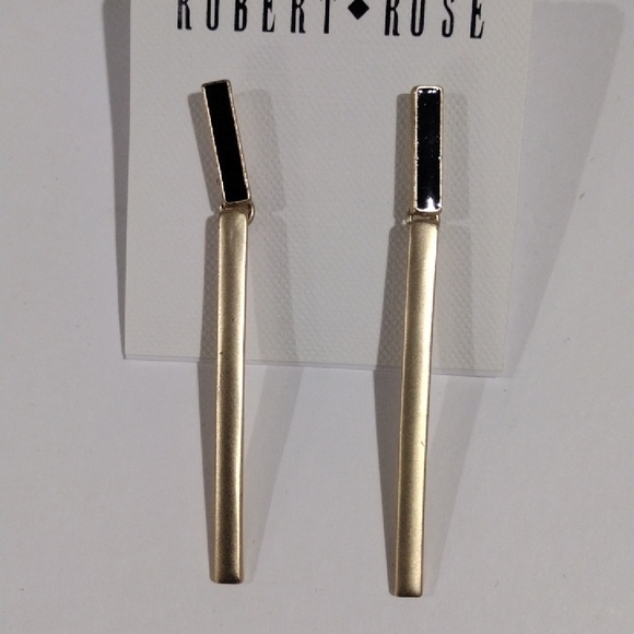 Robert Rose Gold-Tone & Black Vertical Bar Drop Earrings – Women Modern Fashion - Picture 4 of 8